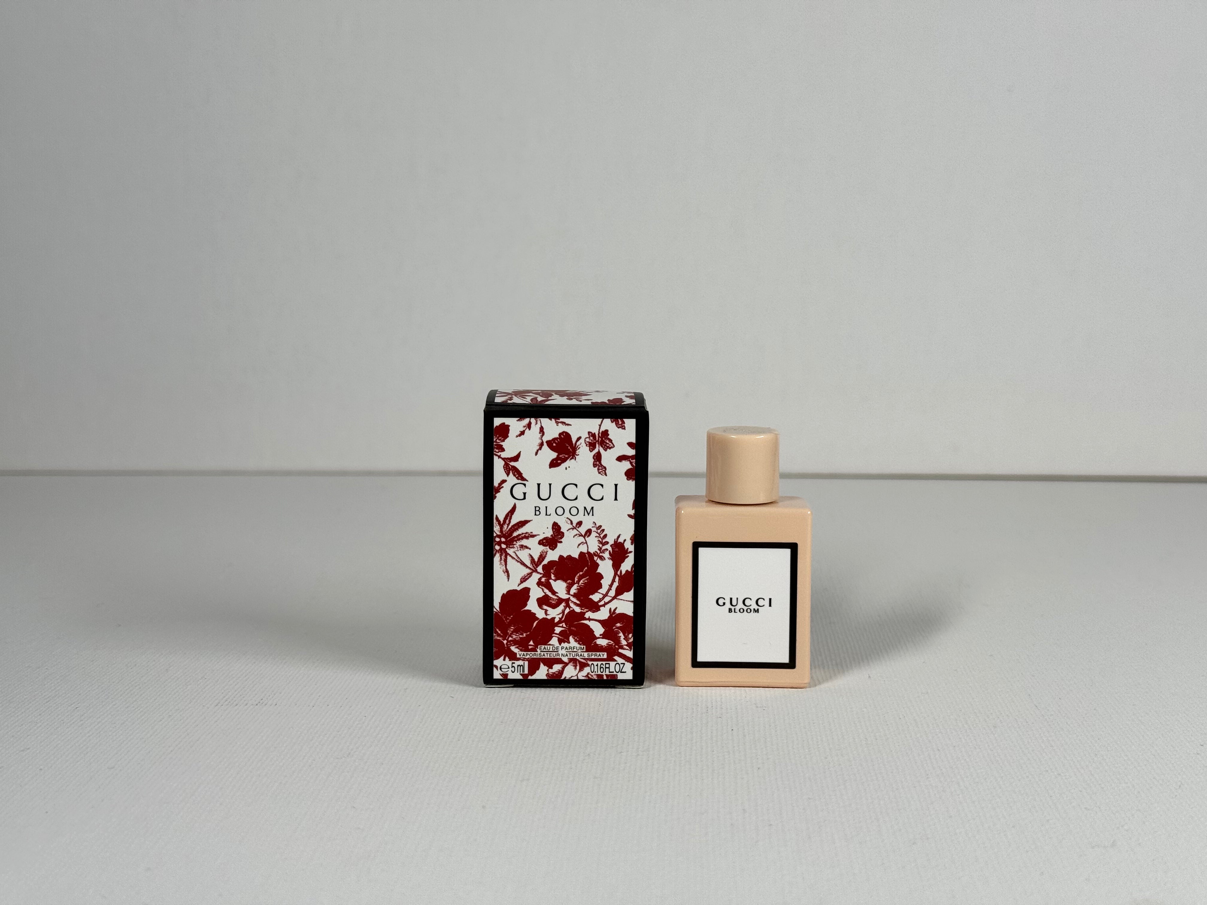 Gucci Bloom Eau de Parfum 5ml Mini Perfume – Elegant White Floral Fragrance for Women