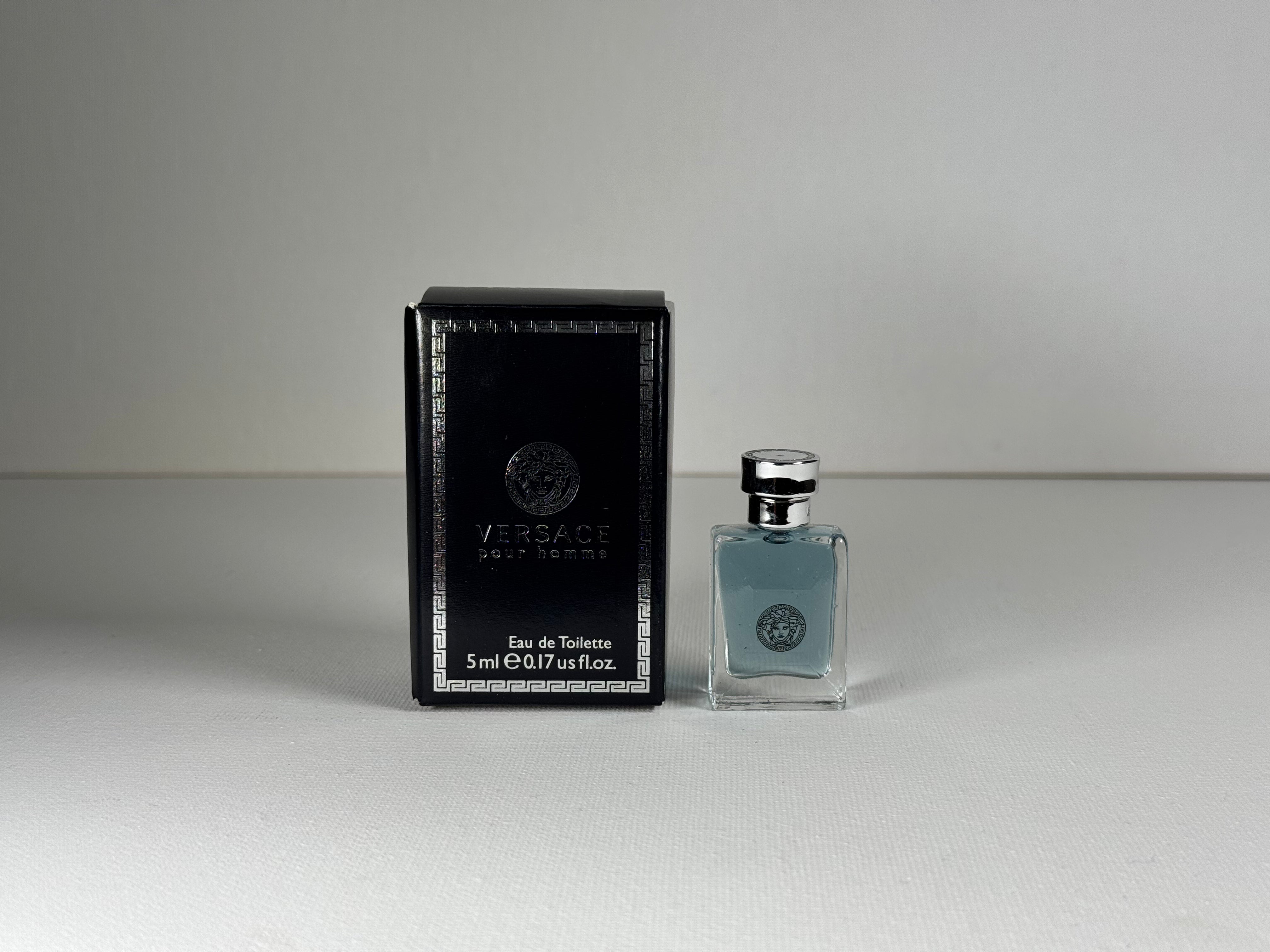 Versace Pour Homme Eau de Toilette 5ml Mini Perfume – Fresh Woody Scent for Men