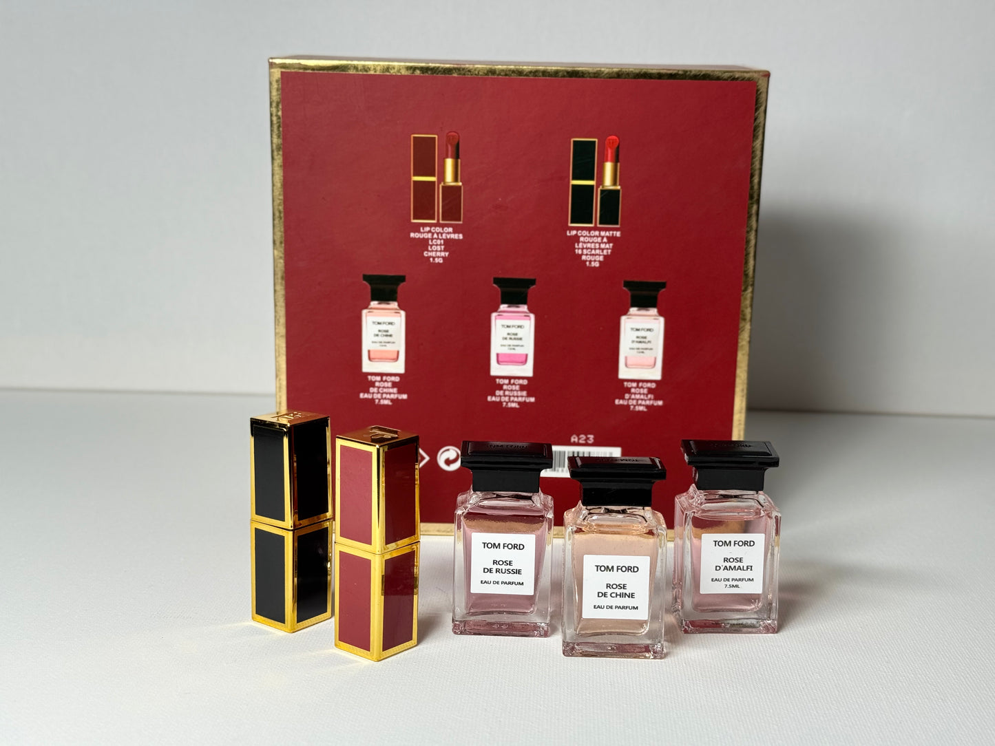Tom Ford Gift Set – Rose Collection Perfume Minis + Lipsticks (Limited Edition)
